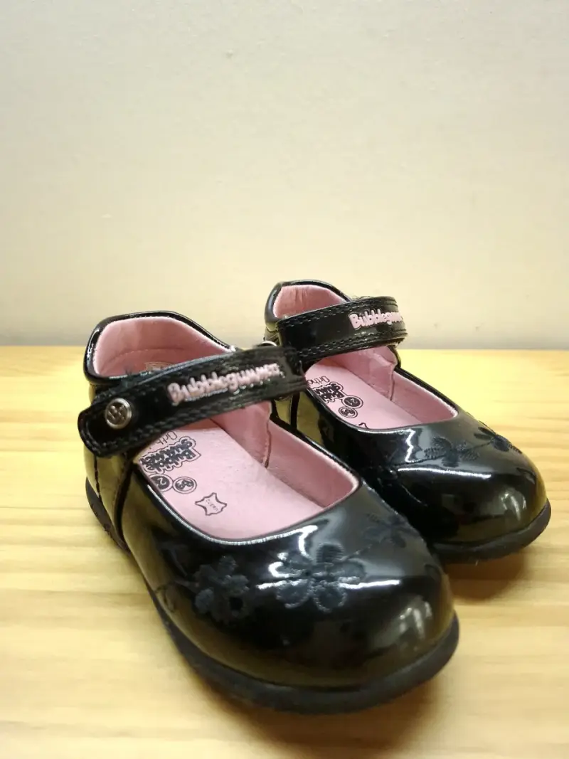 Zapatos negros charol para niñas - 4