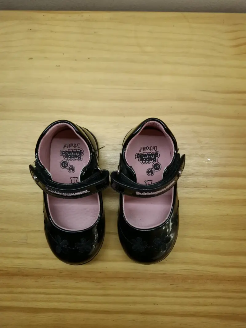 Zapatos negros charol para niñas - 6