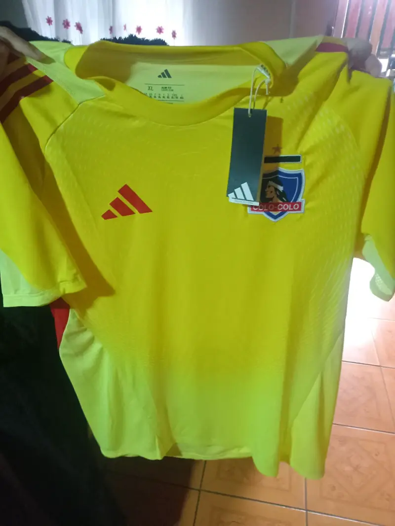 Camiseta amarilla Colo-Colo XL - 1