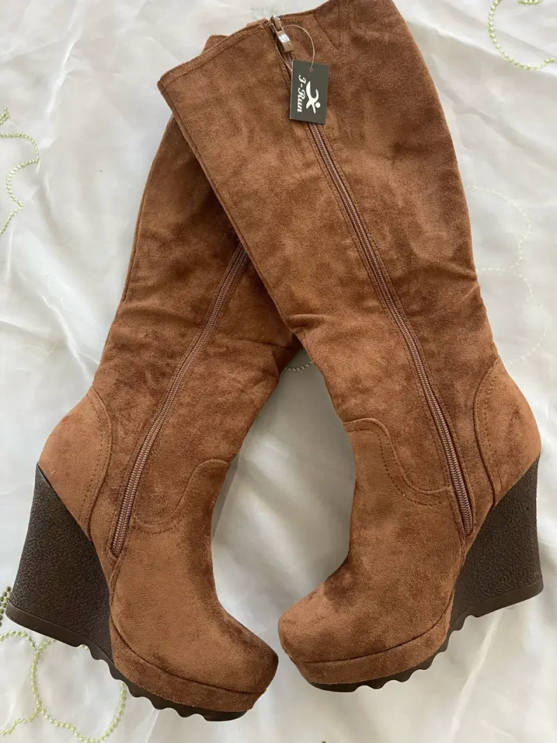 Botas marrones de cuña nuevas - 3