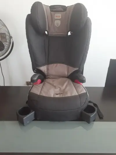 Silla de auto para niños negra - miniatura 1