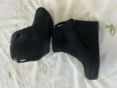 Botines negros con plataforma - miniatura 1