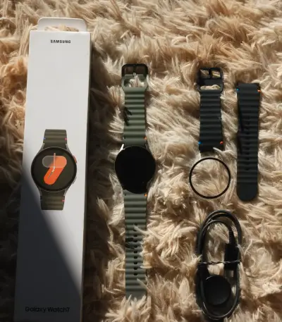 Smartwatch Samsung Galaxy Watch7 - miniatura 1