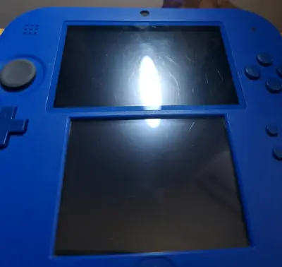 Nintendo 2DS desbloqueada + Smash Bros + caja - miniatura 5