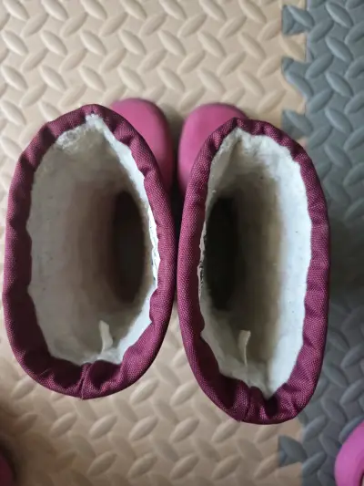 Botas infantiles fucsias impermeables - miniatura 4