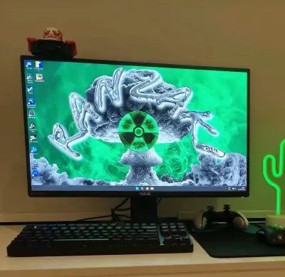 Se vende PC  completa - miniatura 3