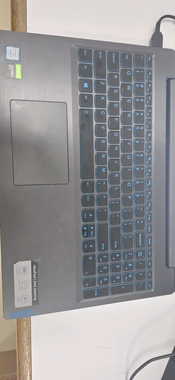 Laptop Lenovo IdeaPad L340 - 1