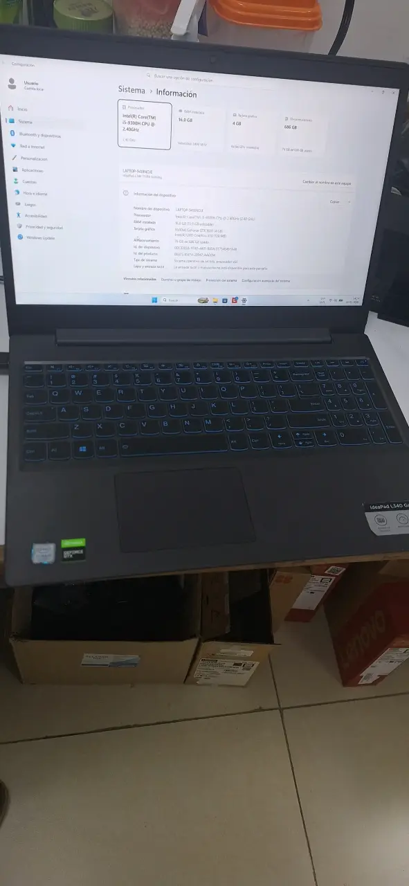 Laptop Lenovo IdeaPad L340 - 2