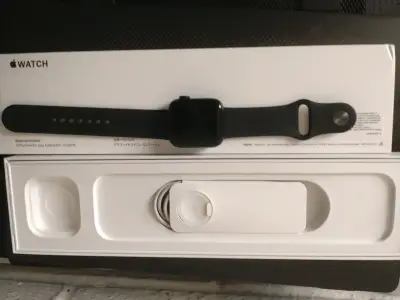 Reloj inteligente Apple Watch - miniatura 1