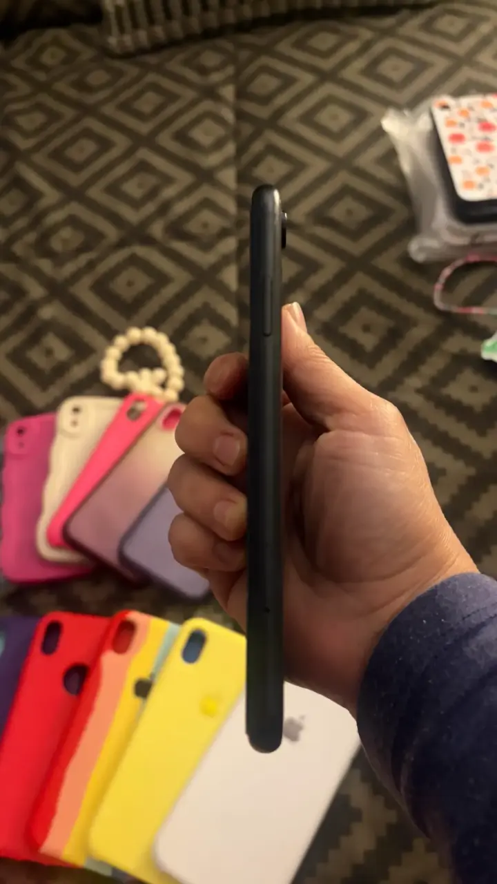 iPhone XR más carcasas - 5