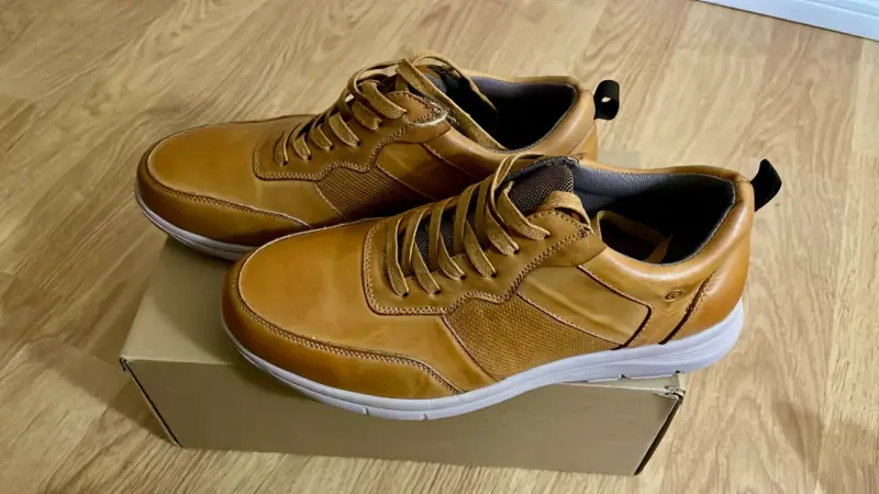 Zapatillas deportivas marrón claro - 1
