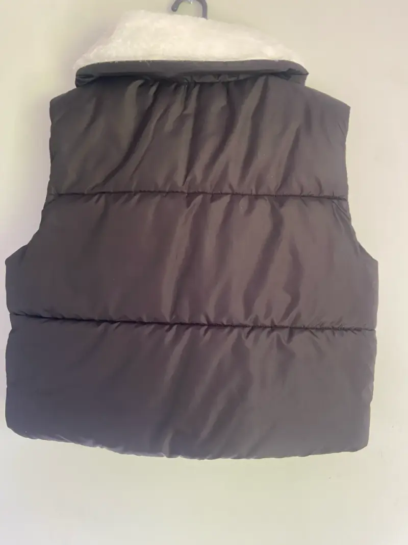 Chaqueta sin mangas nueva - 2