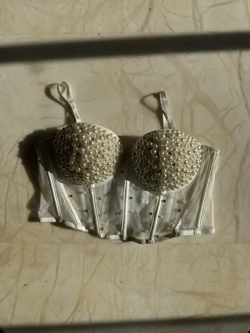 Corset con perlas - 1