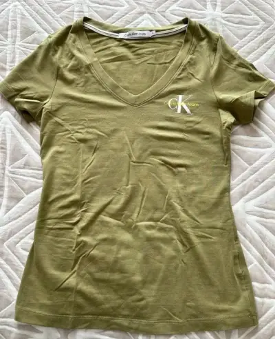 Polera verde Calvin Klein - miniatura 1