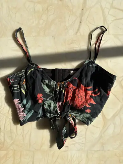 Top tirantes con estampado flores - miniatura 1