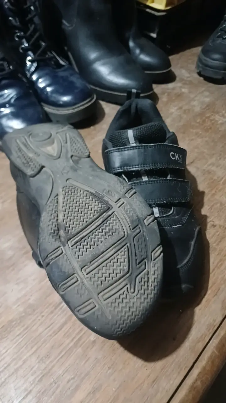 Zapatos colegio negros con velcro CK3 - 2