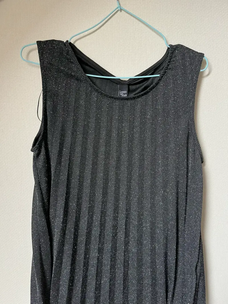 Blusa negro brillante
