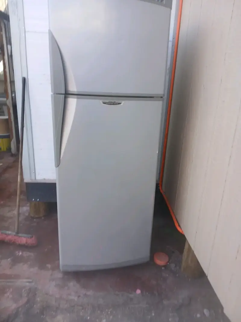 Refrigerador Fensa gris dos puertas - 3