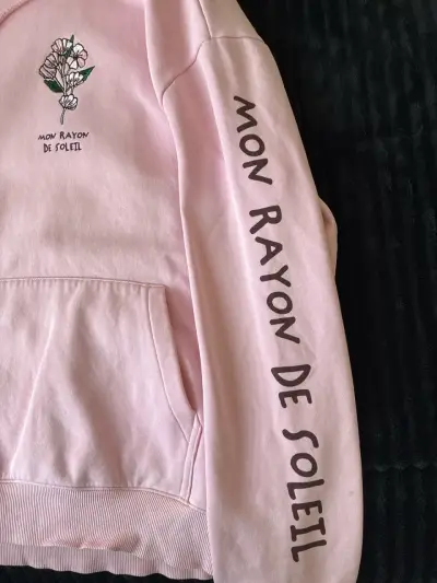 Polerón rosa con estampado floral - miniatura 3