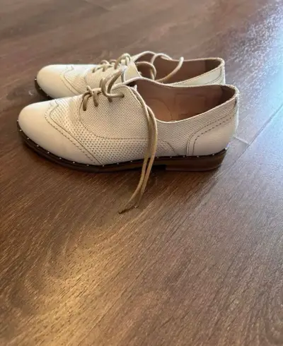 Zapatos oxford blanco en cuero para mujer - miniatura 1