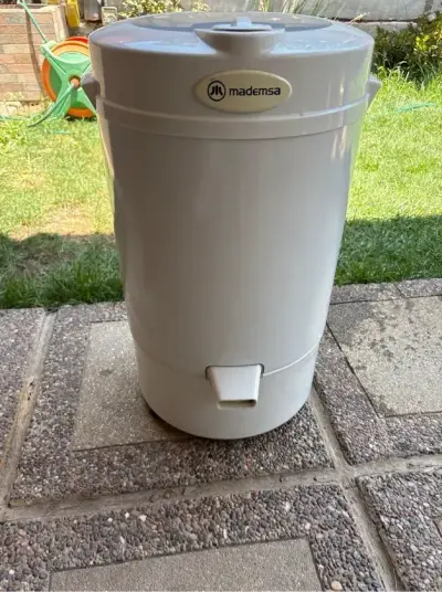 Centrifuga Mademsa en buen estado - miniatura 1