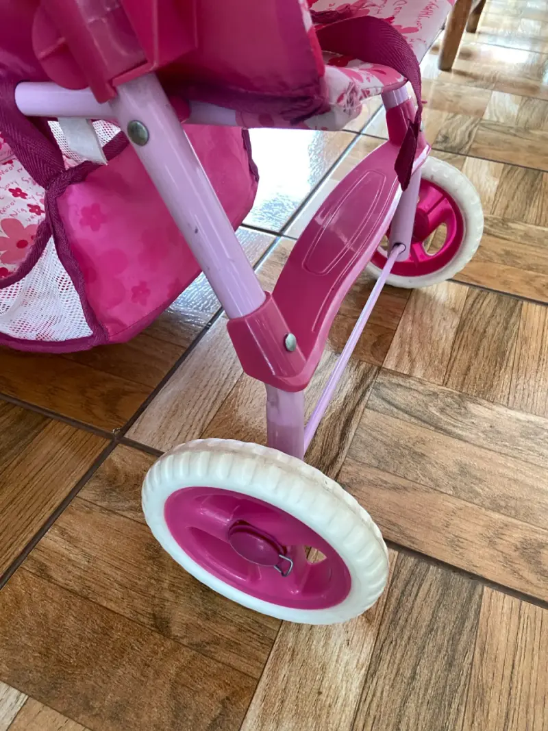 Coche de muñecas rosa floral - 5