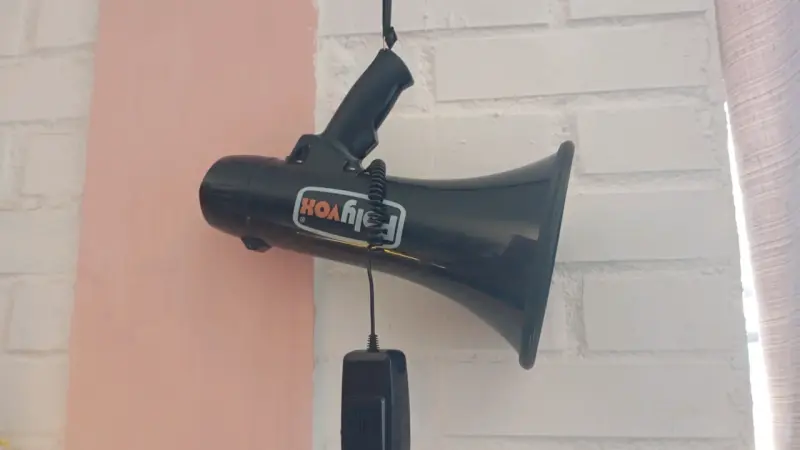 Megáfono Hyvox negro