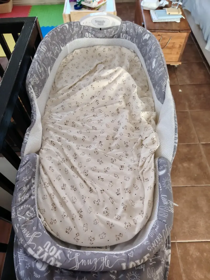 Cuna portátil para bebé - 1