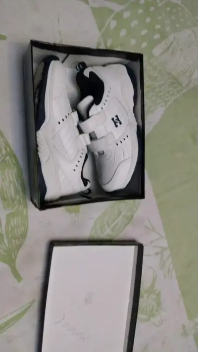 Zapatillas deportivas blancas número 34 - miniatura 3