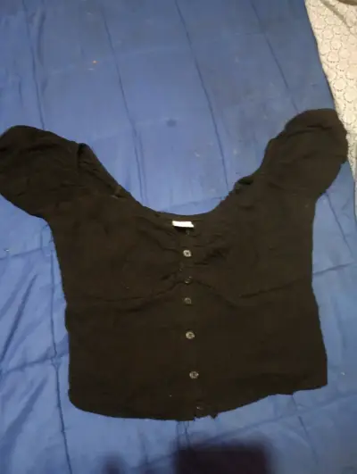 Vendo jardinera talla 36 y poleras talla s - miniatura 1