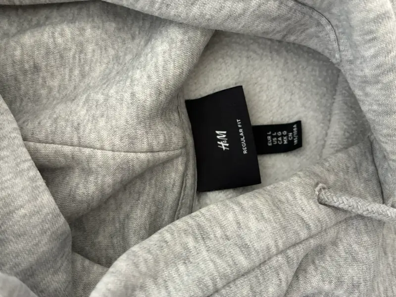 Polerón gris HyM la nasa - 2