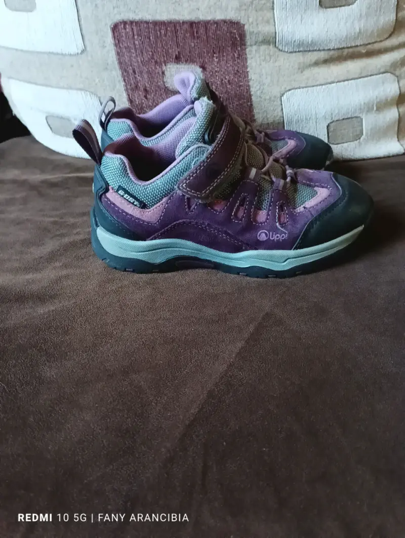 Zapatillas infantiles moradas - 2