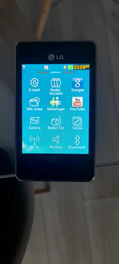 Celular LG básico negro - miniatura 3