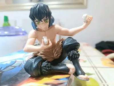 Figura coleccionable personaje anime - miniatura 1