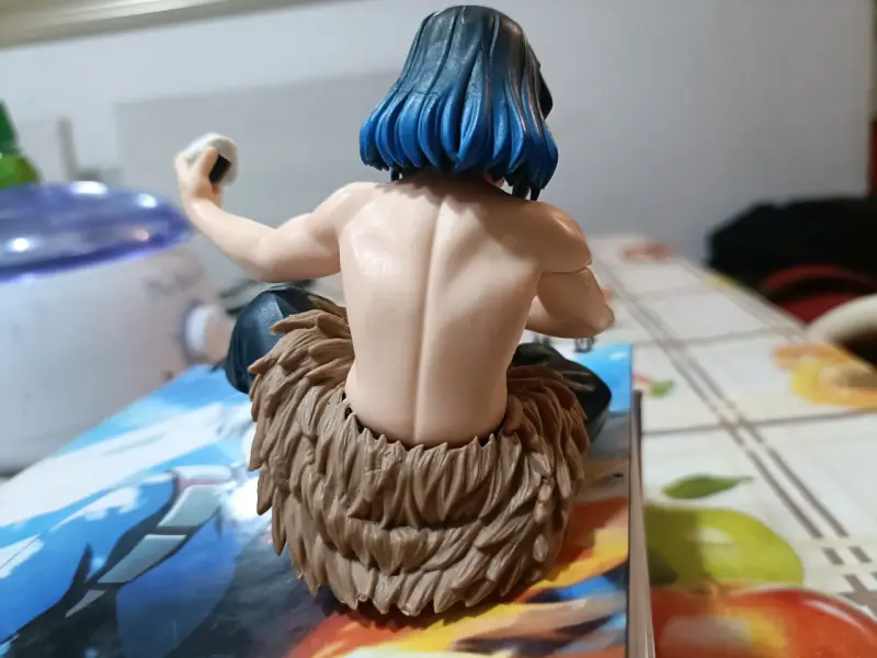 Figura coleccionable personaje anime - 2