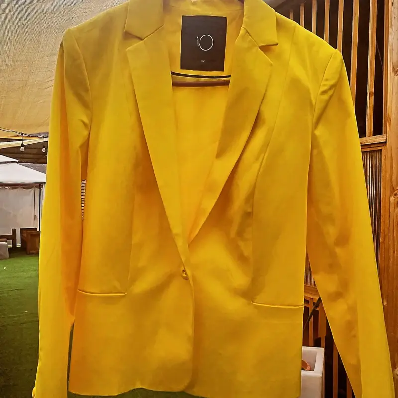 Blazer amarillo elegante, 10 de 10