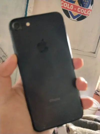 iPhone en buen estado - miniatura 2