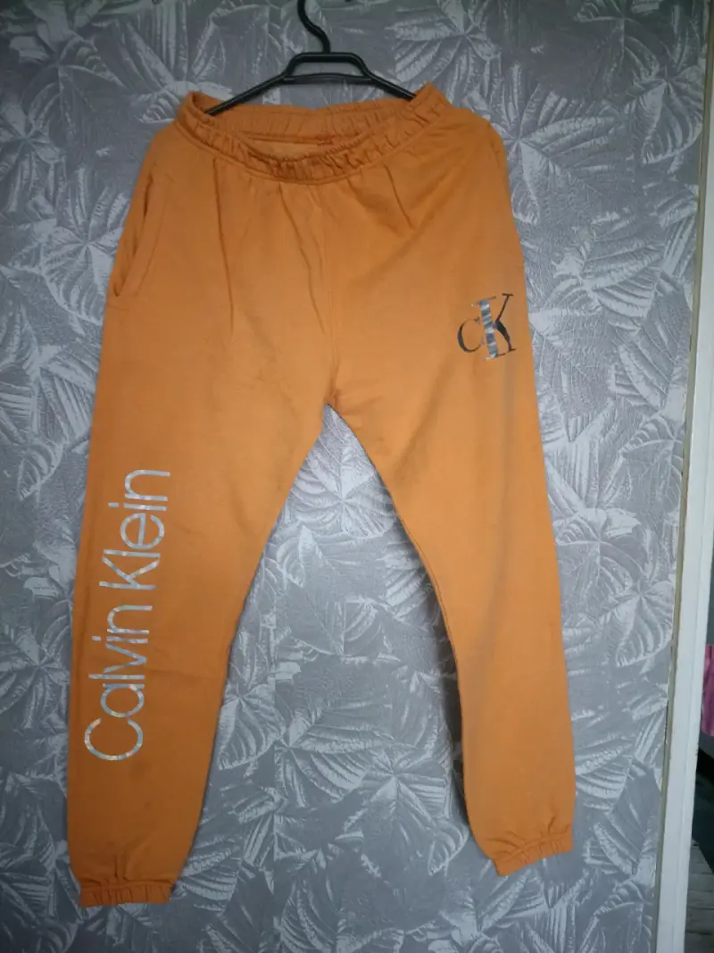 Pantalón deportivo naranja Calvin Klein - 1