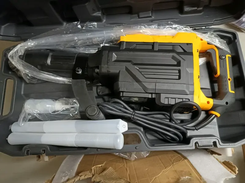 Martillo demoledor eléctrico en caja - 3