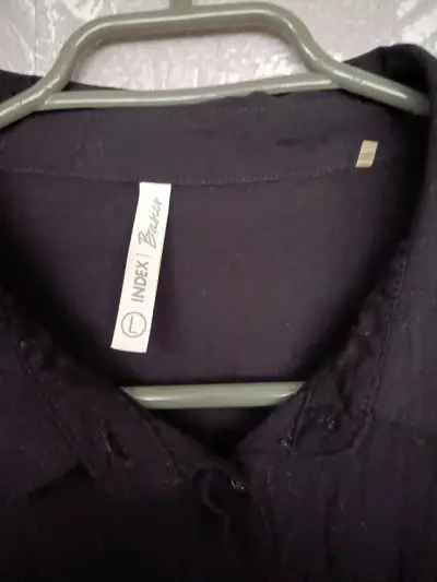 Camisa negra manga larga - miniatura 2