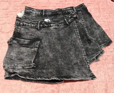 Jeans celestes nuevos - miniatura 6