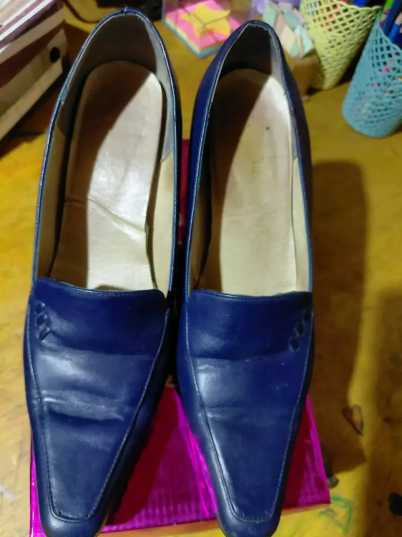 Zapatos de tacón negros elegantes y color azul mar - 2