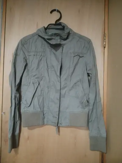 Chaquetas varias - miniatura 2