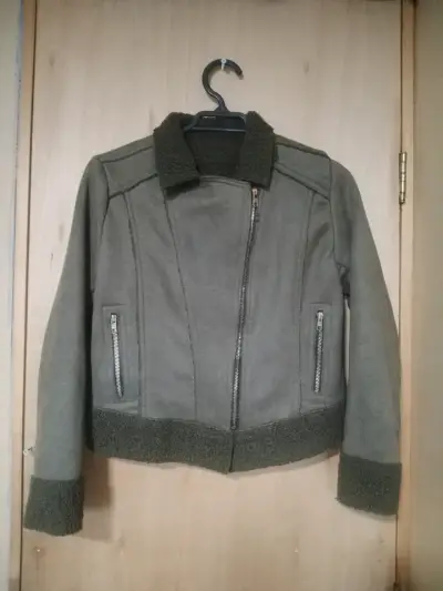 Chaquetas varias - miniatura 3