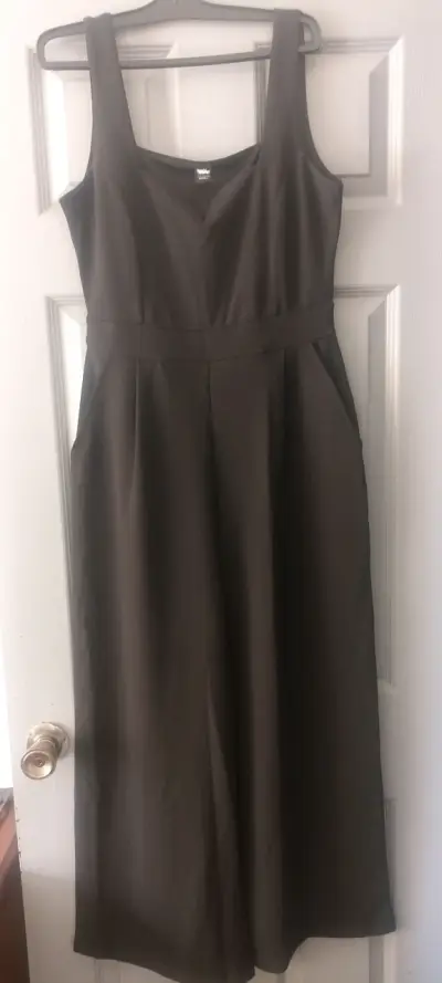 Vestido marrón elegante - miniatura 4