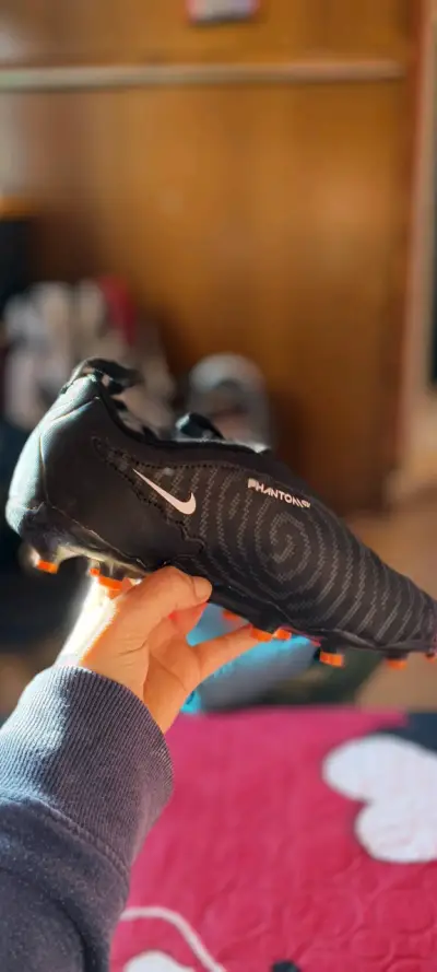 Zapatos de fútbol Phantom negros - miniatura 1