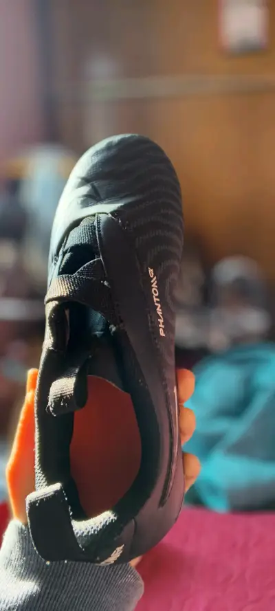 Zapatos de fútbol Phantom negros - miniatura 2