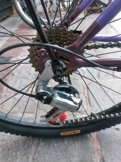 Bicicleta Oxford morada con canasto - miniatura 5
