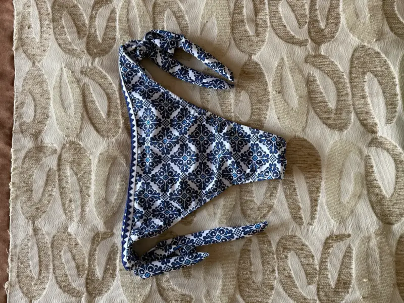 Bikini azul con lazos - 2