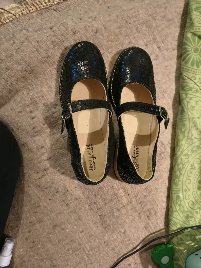 Zapatos negros de cuero talla 42 - 4